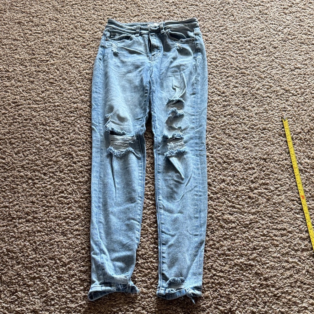 Distressed Light Blue Jeans